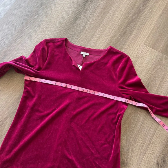 Talbots Velour Tunic Top NWT - Picture 5 of 7